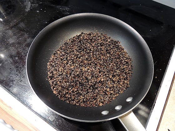 How to process buckwheat. How to make buckwheat flour without a grain mill and how to dehull buckwheat and the process of milling buckwheat. #howtogrowbuckwheat #buckwheatrecipes #healthbenefitsofbuckwheat #howtoprocessbuckwheat #buckwheat