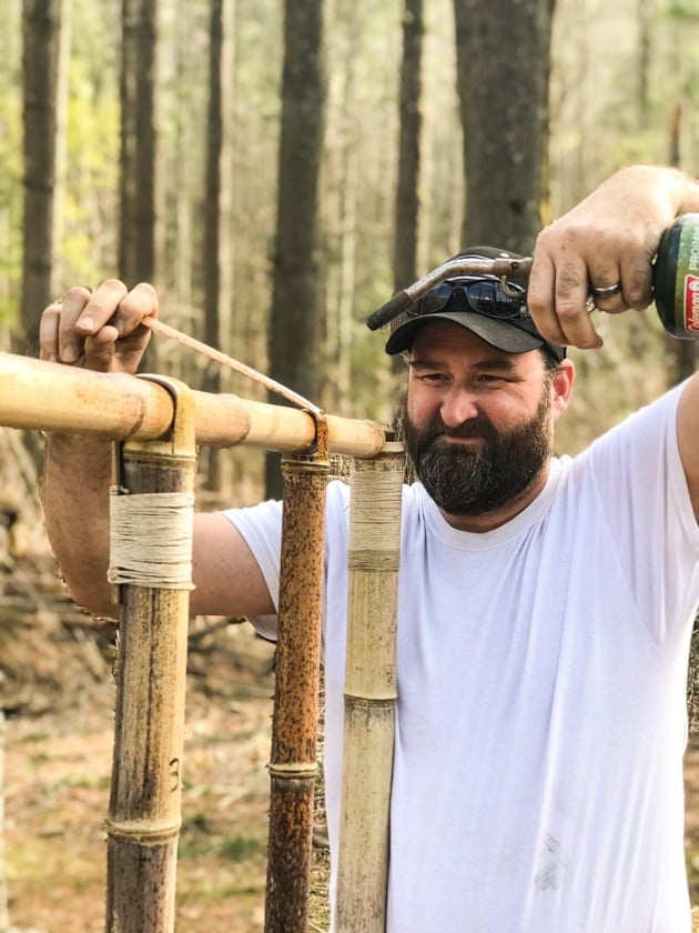 DIY Bamboo Screening. Let's learn about bamboo! It's an amazing plant that can be used for fencing and screening. Learn how to build a bamboo screen or a bamboo fence.