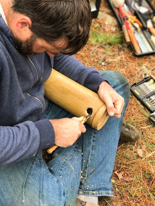 DIY Bamboo Screening. Let's learn about bamboo! It's an amazing plant that can be used for fencing and screening. Learn how to build a bamboo screen or a bamboo fence.