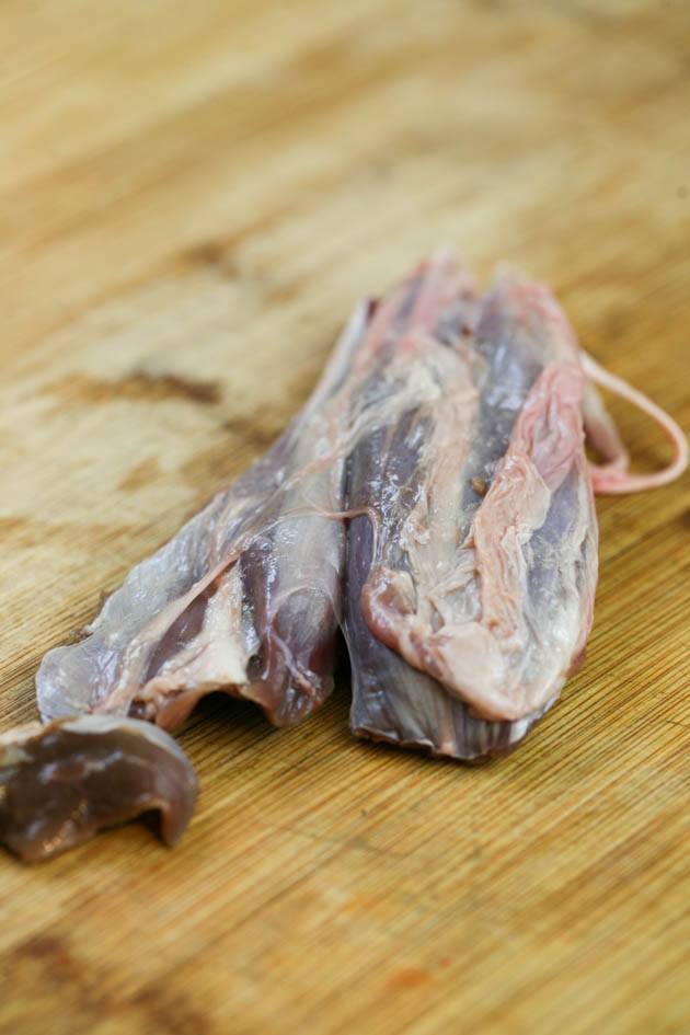 Pulled venison recipe. I used it in a wrap with a delicious red cabbage salad but it can also be a main dish along with a side of rice, mash potatoes, quinoa or anything else you like. The meat is soft and the sauce is delicious! #venison #venisonrecipes #howtocookvenison #deermeat #hunting #hunterfood #deermeatrecipes #huntingseason