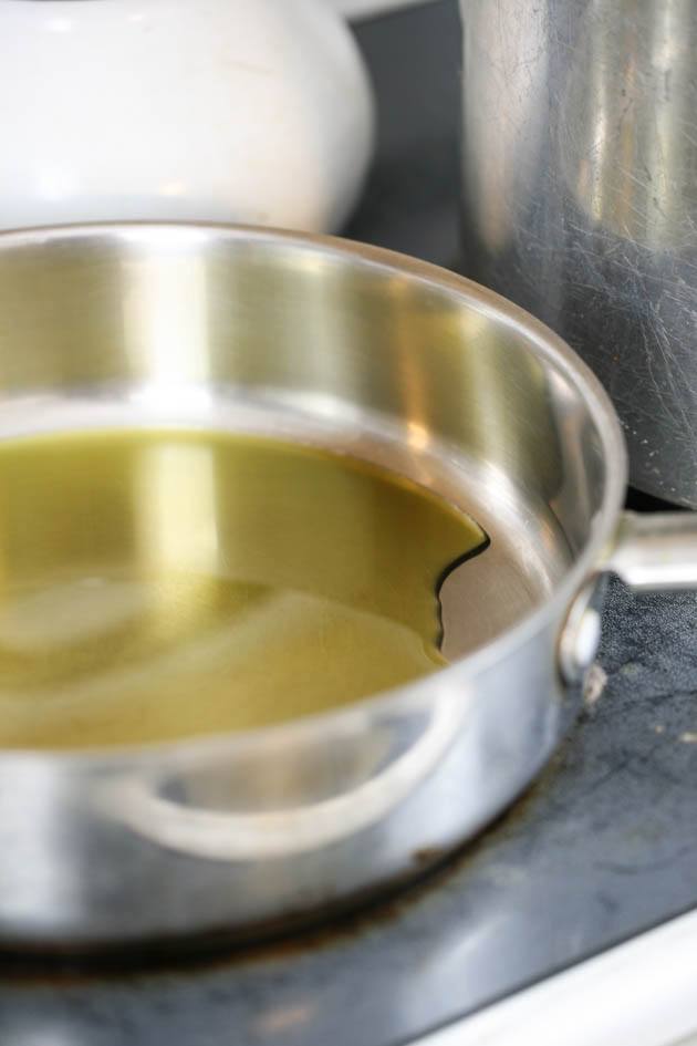 Heating olive oil