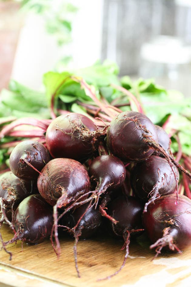 A pile of beetroots.