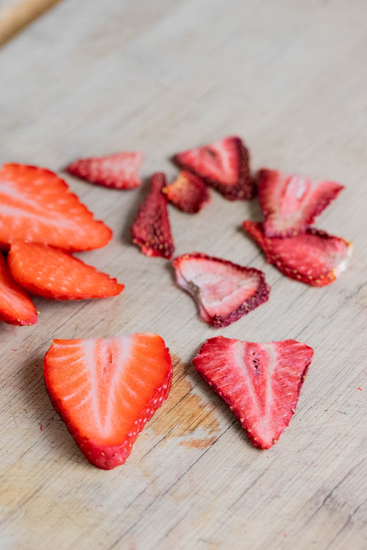 a comparison between fresh and dry strawberries