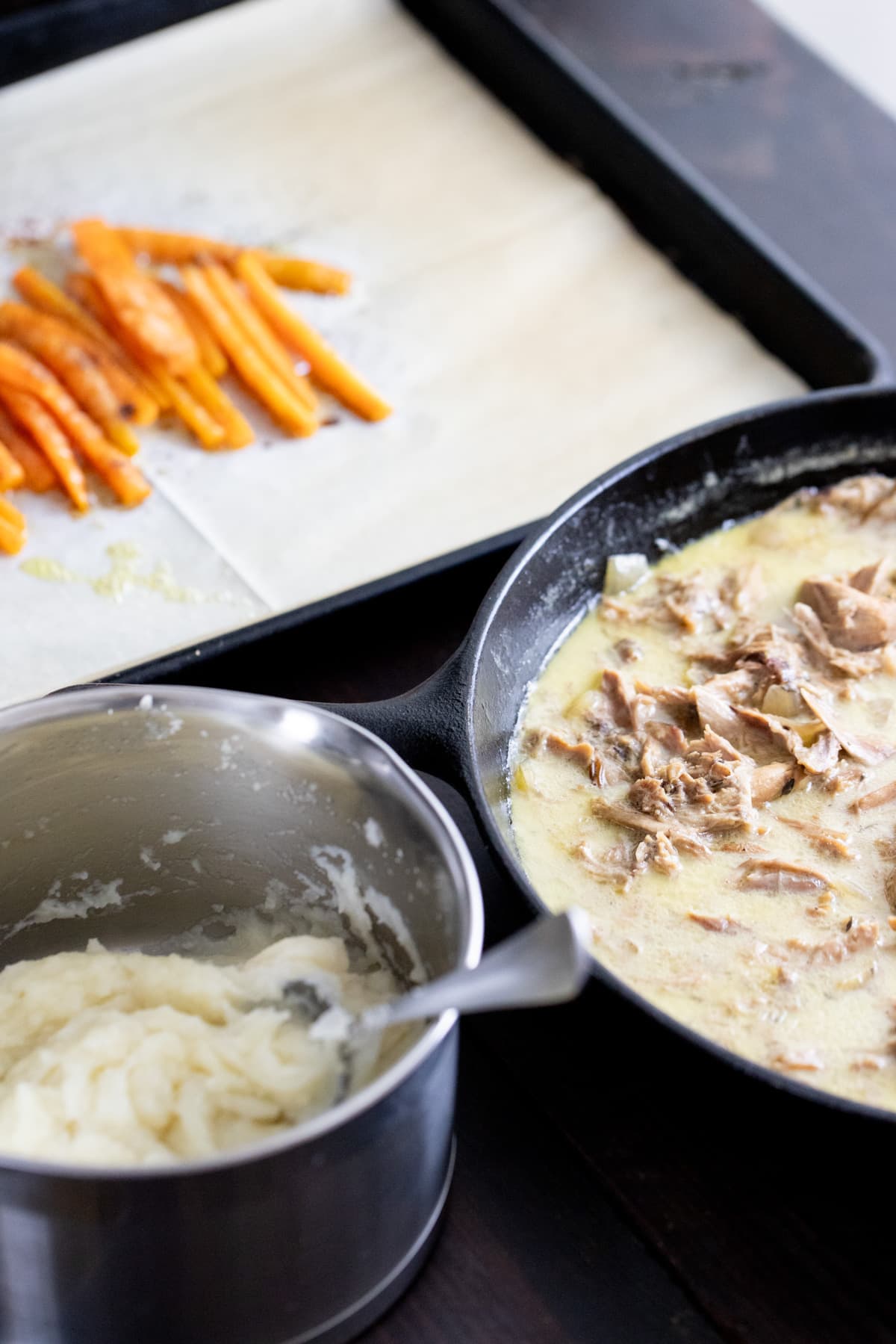 mashed potatoes, carrots, and rabbit meat