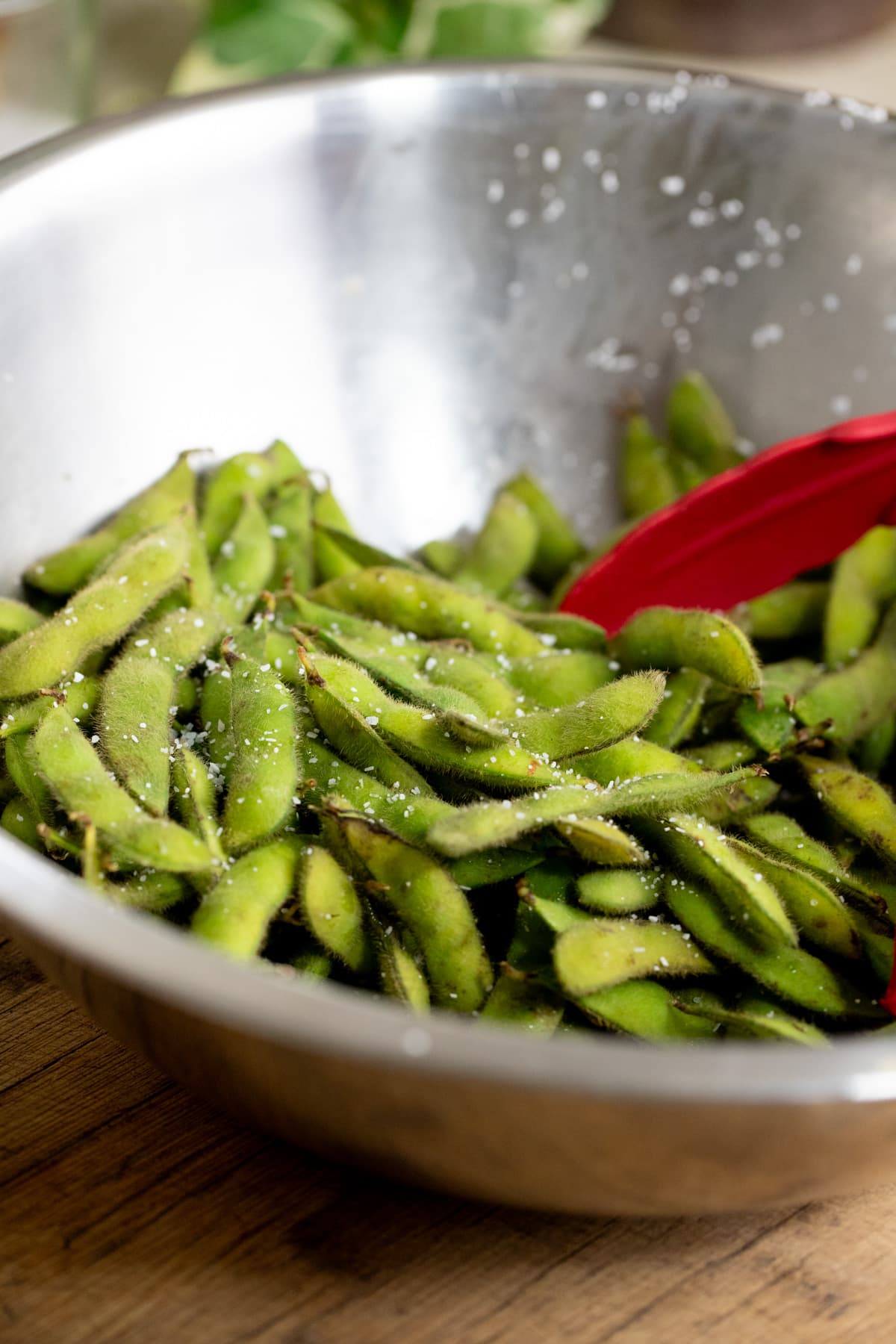 edamame with salt
